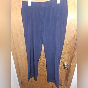 Izod Men's Dark Blue Dress Pants